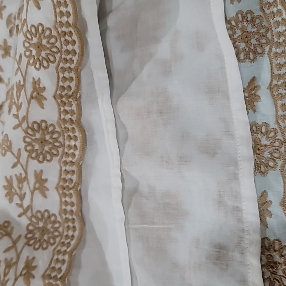 NWT- Loft embroidered top - Picture 8 of 9